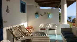 Villa alle Eolie nello splendido Villaggio Lentia - Image 4