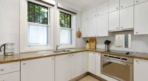 2BR Terrace on Leafy Tree-Lined Street - Image 5