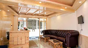 4Everstay By Vivaaan Bliss Most Premium Rooms With Balcony And Mountain Views With Free Parking & Wifi !!! Top Rated And Best Selling Hotel In Manali - Image 5