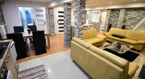 APARTMENTS V+K - Image 3
