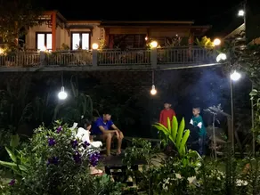 Nhà Trên Đồi, Yên tĩnh riêng tư nhiều hoa lá. - Image 5