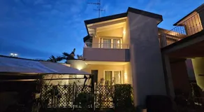 Chalet Deluxe, Villa Joy Verona, Private Chalet with Garden near City Center, Family Friendly, Independent Stay - Image 5
