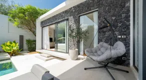 Villa Beautiful swimming pool - Image 5