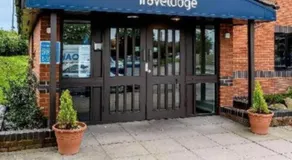 Travelodge Middlewich - Image 3