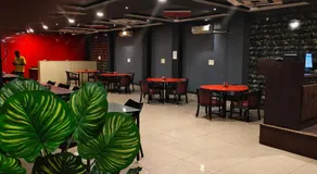 Chaplin Hotel - Image 4