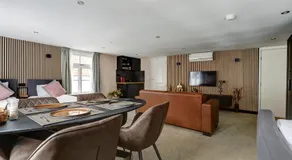 Hotel Buren - Image 4
