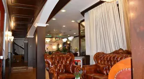 Hotel Austria - Image 2