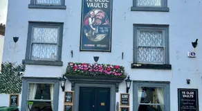 Ye Olde Vaults - Image 3