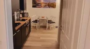 Modern Renovated Apartment in Jena Burgau - Image 3