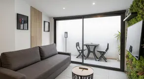 Douceur d’une nuit (studio avec jaccuzi privatif) - Image 2