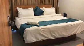 Hotel Vatika Inn - Image 4