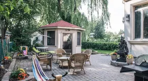 JstLikeHome - Luxury Mansion & Guesthouse - Image 5
