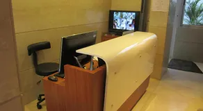 Empire Hotel - Image 2