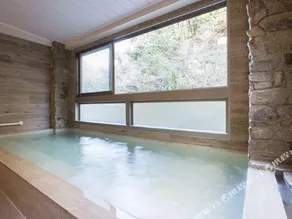 Kitashirakawa Natural Radium Onsen - Image 2