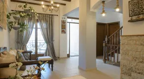 Apart Boutique Giorgos - Image 3