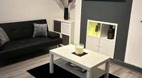 Modern 2 Bed near Turf Moor Football Stadium, Parks, Canal and Lake - Image 5