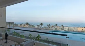 Beachfront apartment - Image 4