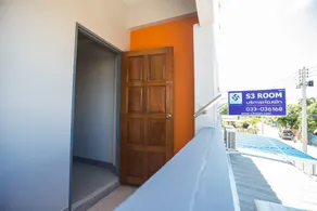 S3 Room Sathahip - Image 2