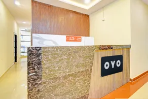 Hotel O SLN GRAND INN - Image 2