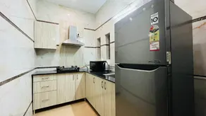 BluO 2BHK @ DLF CyberCity - Balcony, Lift, Parking - Image 2