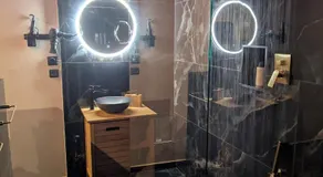 Romantique room,salon massage,mirroir,croix,parking - Image 2