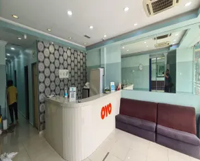 OYO 90862 Hotel Small City - Image 2