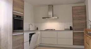 Moderne woning met 3 kamers voor 7 personen met gratis parking - Image 3