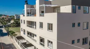 Apartamento de Luxo com Piscina em Bombinhas - Image 4