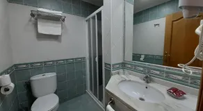 Hotel El Pentágono - Image 3