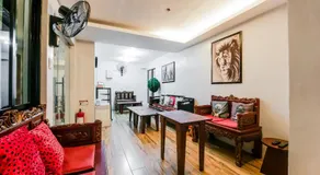 OYO 136 Regal Residences - Image 4