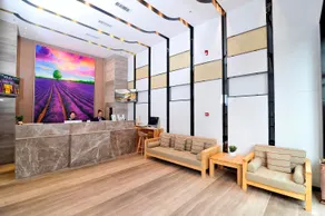 Lavande Hotels Guiyang North Railway Station - Image 2