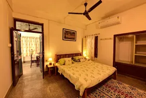 Villa 10 Para - 2BHK Cozy Balcony Suite  (4 Pax) - Image 2
