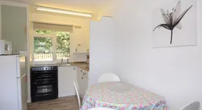 2 Bed in Holt oc-weyhp - Image 3