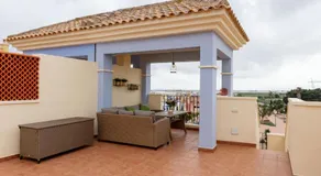 Ático con terraza-solárium y piscina 4-6 personas WIFI A/C - Image 2