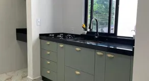 F - Apartamento Central e moderno - Image 3