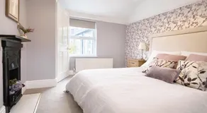 Waterfall Cottage - Image 2