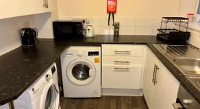 Larches lane Retreat - sleeps 5 - Wolverhampton - Image 3