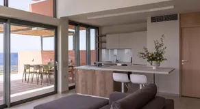 Casa Tarrha- Beachfront Villa with Heated Pool - Image 2