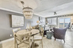 Stunning condo in Pinnacle Port, Panama City Beach - Image 2