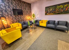 Mariposa Apartments - Image 4