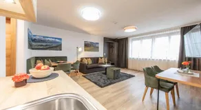Double room, shower or bath, toilet - Image 3