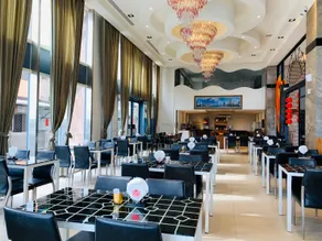 Ocean Hotel - Image 2