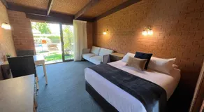 Alexandra Motor Inn - Image 2