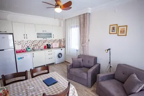 Cosy Apartment with Pool & Beach Access - Image 5