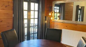 Hunters Hideaway Lodge - Private Hot Tub - Infrared Sauna - Dog Friendly - Image 4