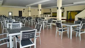 Uni Beach Hotel - Image 3