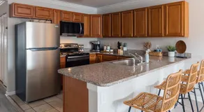 Spacious 3 Bed Condo Near ETSU - Image 3