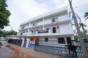 CR Residence , Attingal - Image 3
