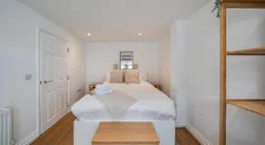 Modern 2 Bed Apartment - Central Oxford - Pass the Keys - Image 2