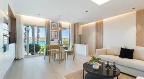 Home2Book Stylish Beachfront Escape - Image 3
